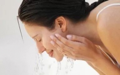 油性皮膚的類型有哪些？油性皮膚應該如何護理？