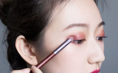 眼影怎么畫？畫眼影的正確方法！